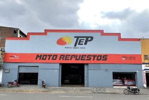 REPUESTOS REPUESTOS